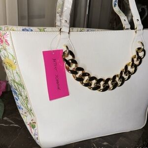 Betsey Johnson White Tote with Floral Trim and Gold Chain NWT